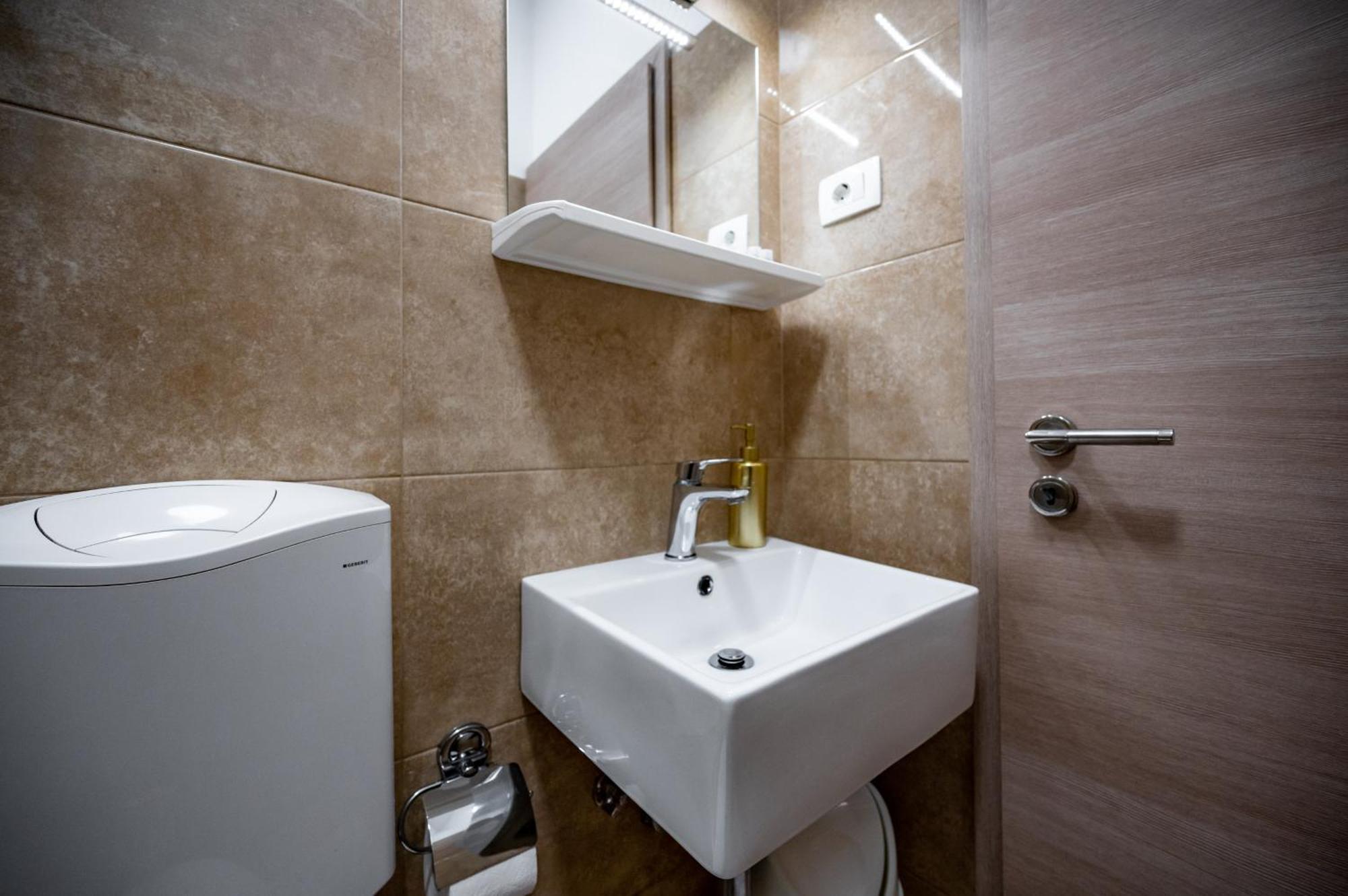 Sonia Rooms Пула Экстерьер фото
