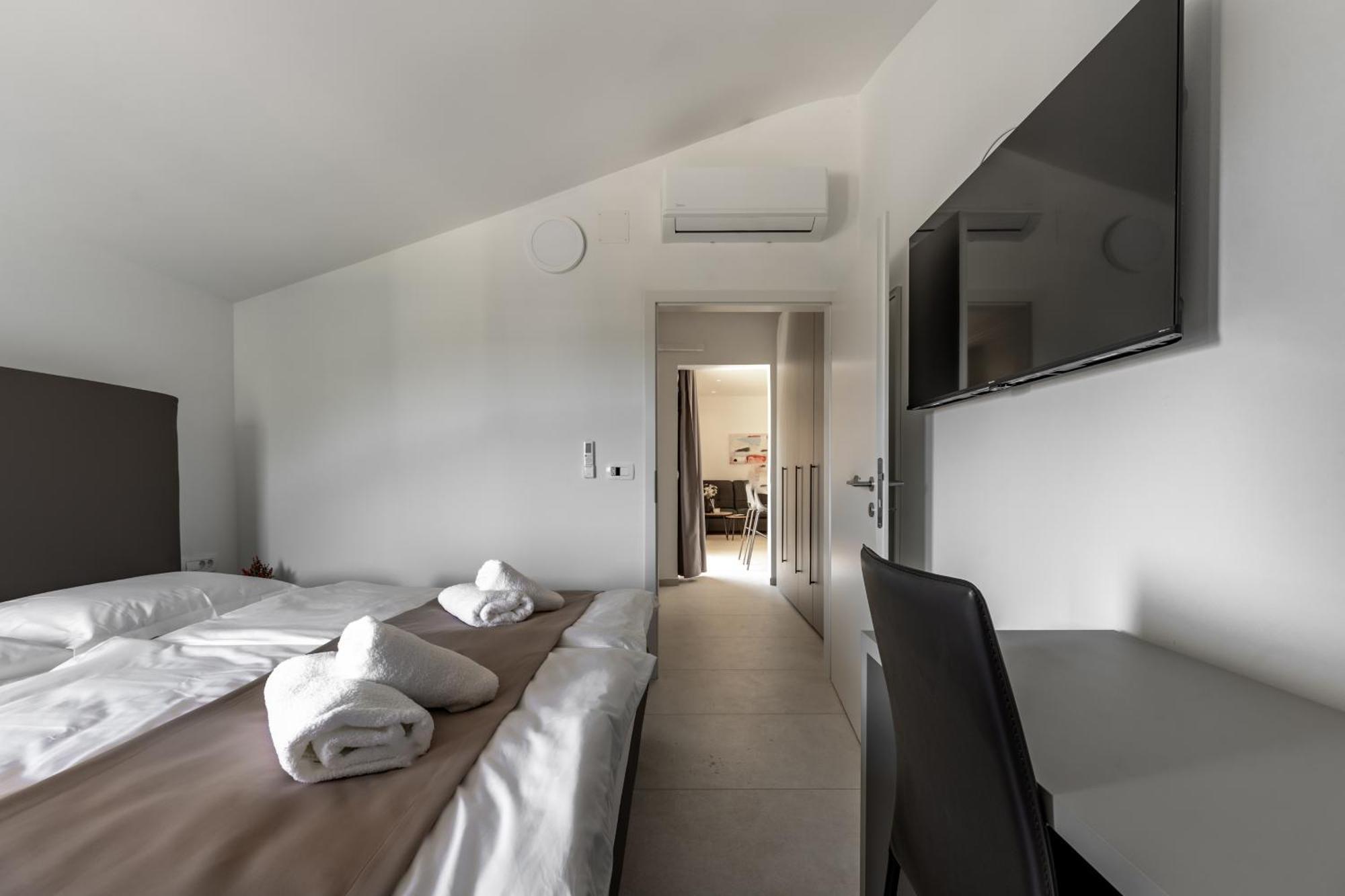 Sonia Rooms Пула Экстерьер фото